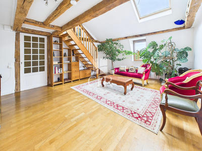 Appartement - 125 m² - 6 pièces