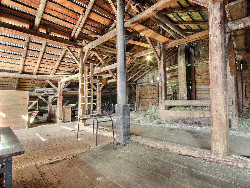 Châlet - 355 m² - 1 pièce