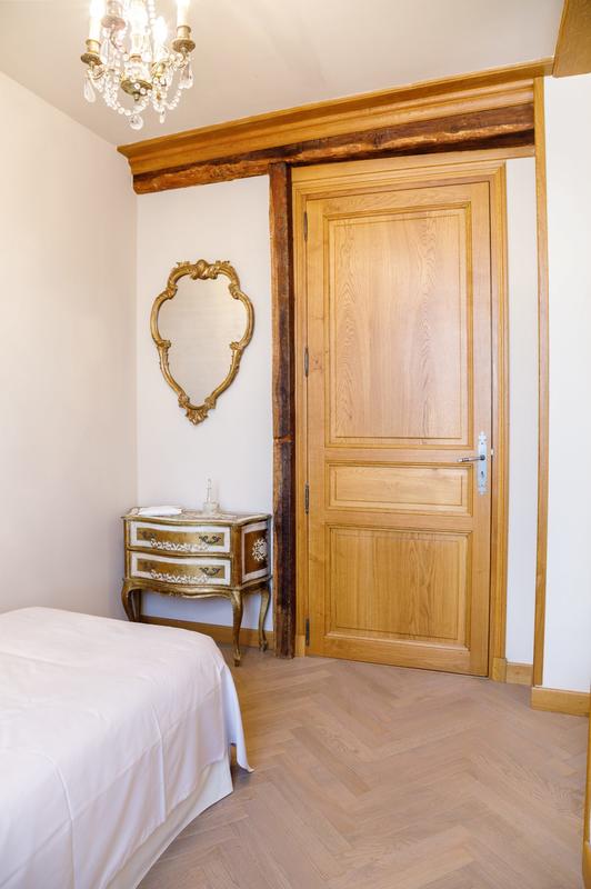 Maison - 295 m² - 10 pièces