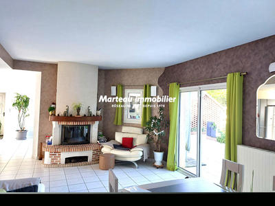Maison - 200 m² - 7 pièces