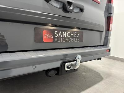 Renault Trafic III (2) Combi L2 2.0 Dci 150 9pl Bva9 Red