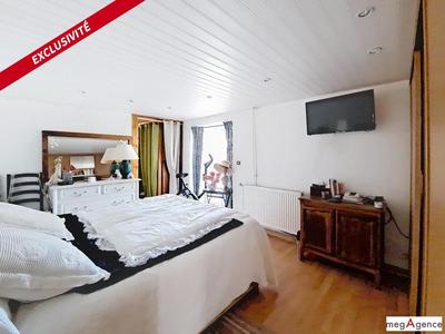 Maison - 140 m² - 7 pièces