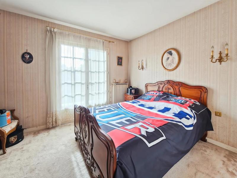 Maison - 140 m² - 6 pièces