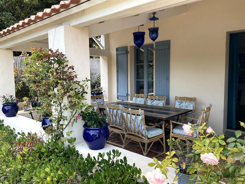 Demeure - 404 m² - 12 pièces