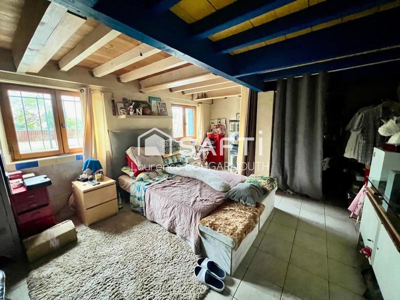 Maison - 179 m² - 6 pièces