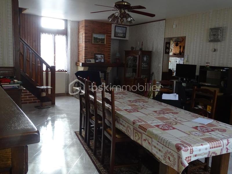 Appartement - 97 m² - 6 pièces