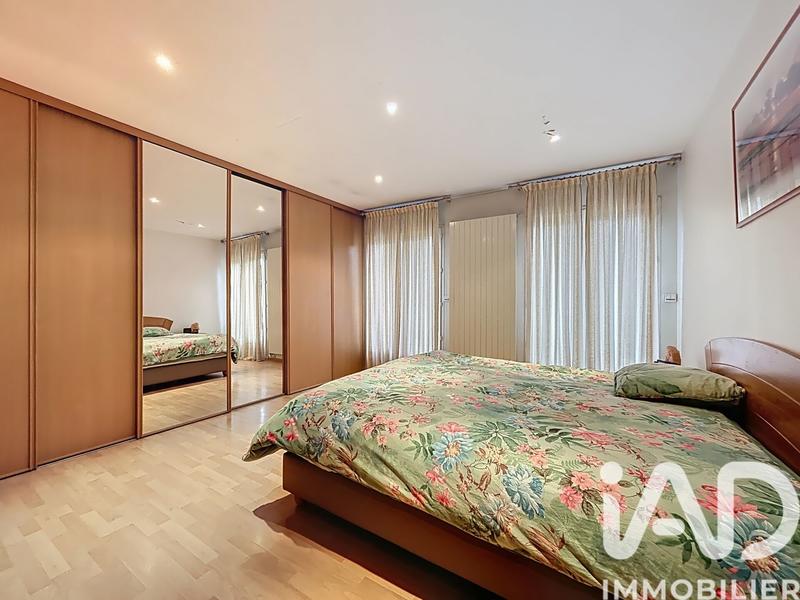 Maison - 142 m² - 6 pièces