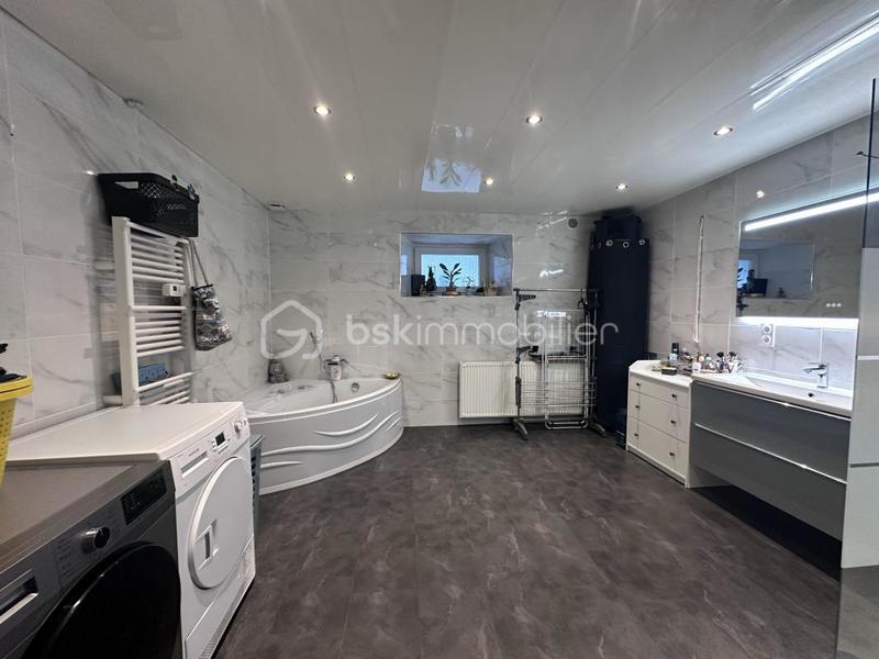 Maison de ville - 229 m² - 8 pièces