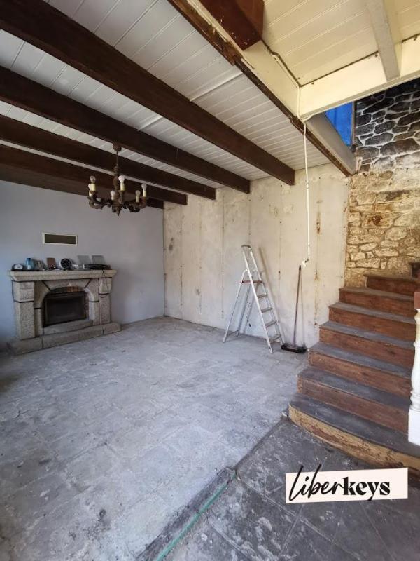 Maison - 215 m² - 8 pièces