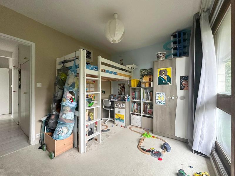 Appartement - 84 m² - 5 pièces