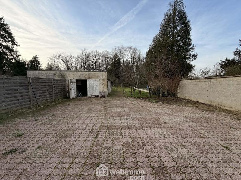 Maison - 96 m² - 5 pièces