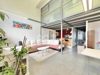 Appartement - 131 m² - 6 pièces