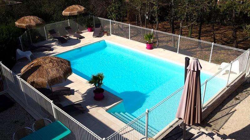 Villa - 231 m² - 9 pièces