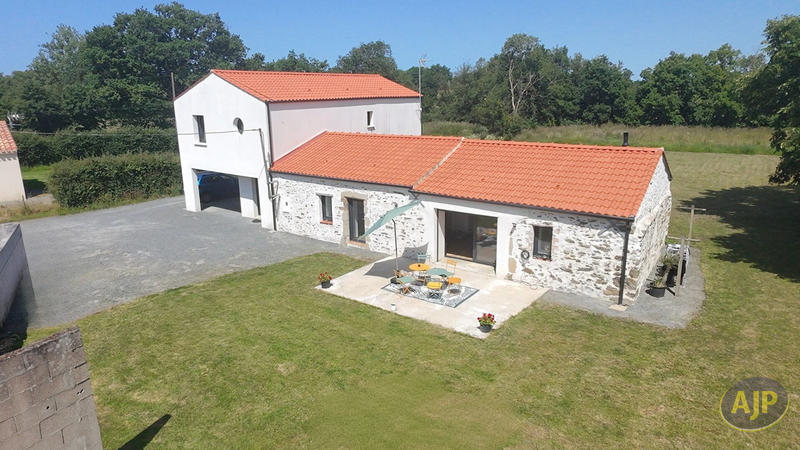 Maison - 153 m² - 6 pièces