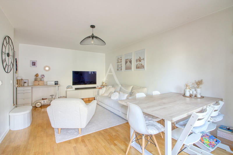 Appartement - 61 m² - 3 pièces