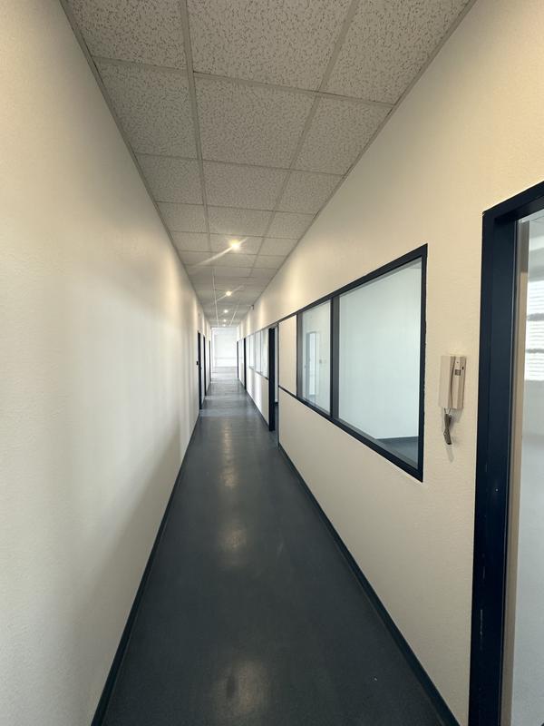 Bureau - 459 m² - 10 pièces