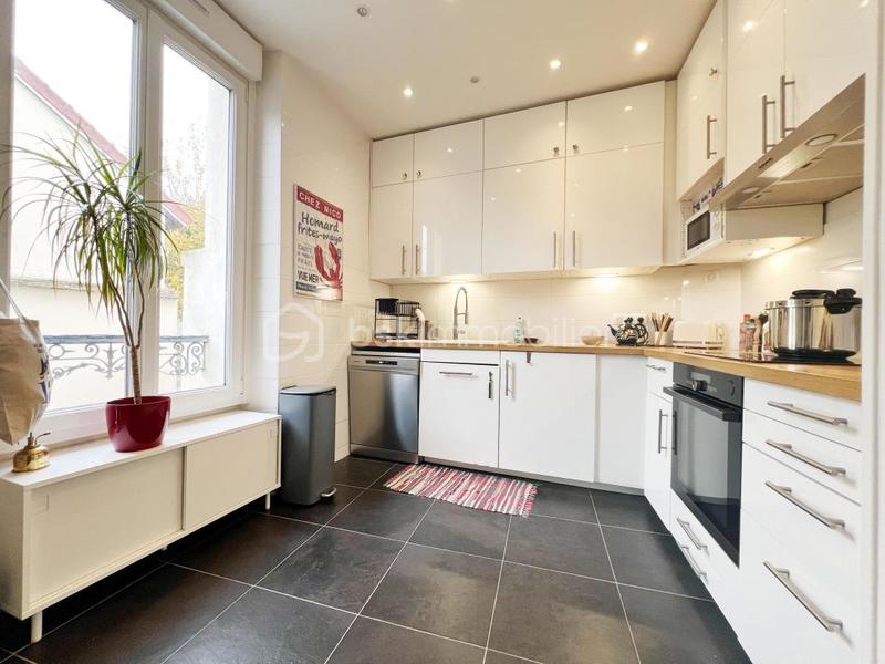 Duplex - 113 m² - 6 pièces