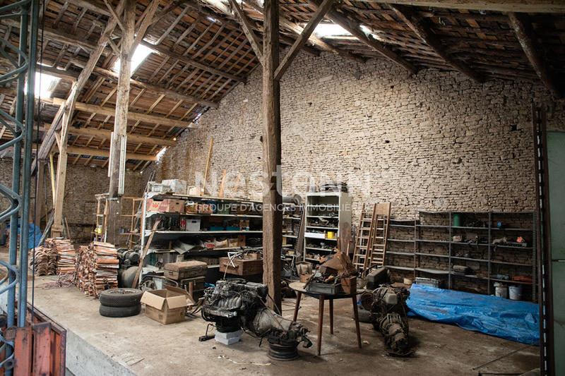 Maison - 259 m² - 10 pièces