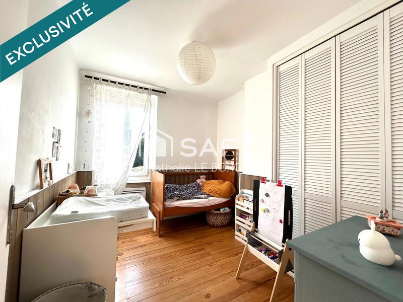 Maison - 97 m² - 5 pièces