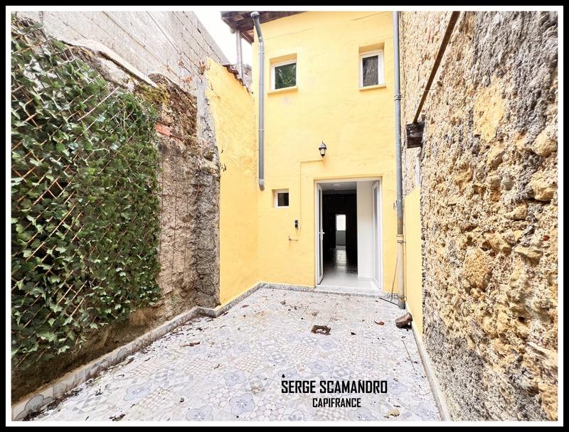 Maison de village - 96 m² - 4 pièces