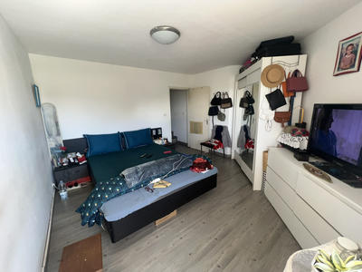 Appartement - 90 m² - 3 pièces