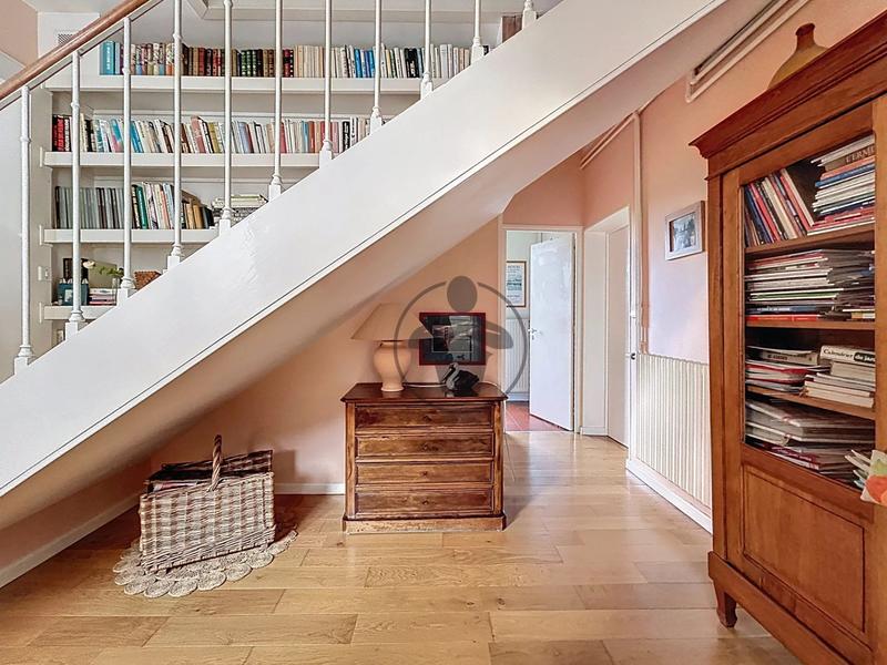 Maison - 188 m² - 6 pièces