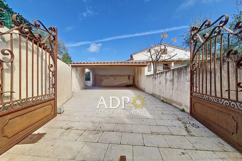 Appartement - 142 m² - 6 pièces