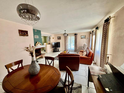 Villa - 127 m² - 5 pièces