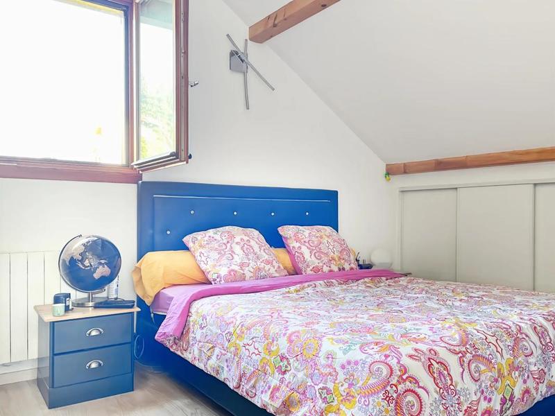 Maison - 180 m² - 8 pièces