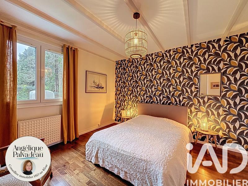 Maison - 160 m² - 8 pièces