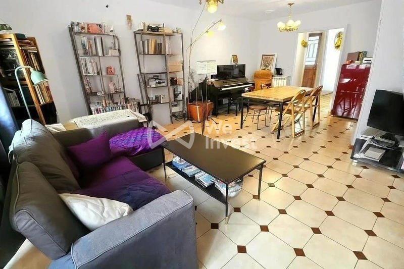 Maison - 161 m² - 7 pièces