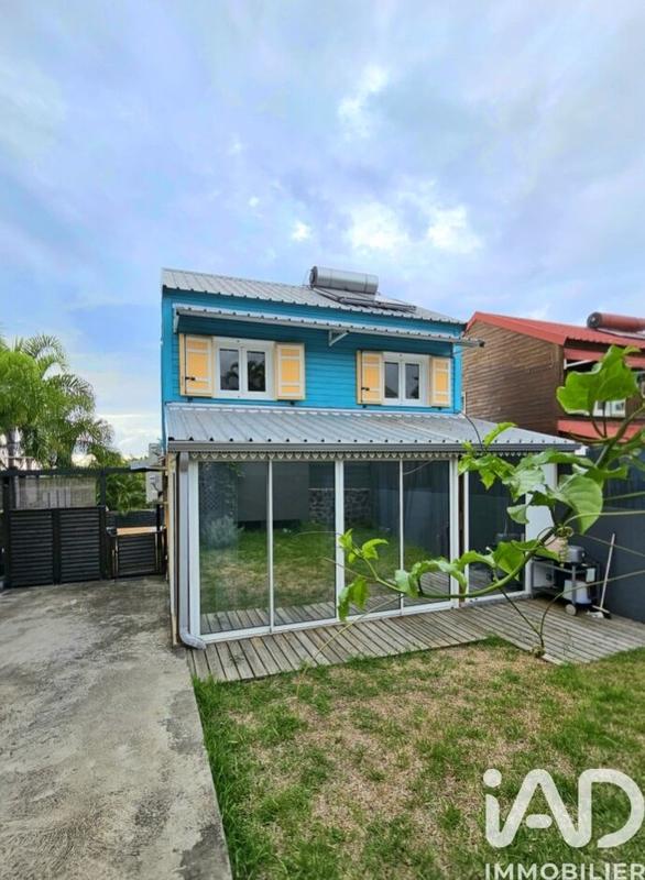 Maison - 96 m² - 4 pièces