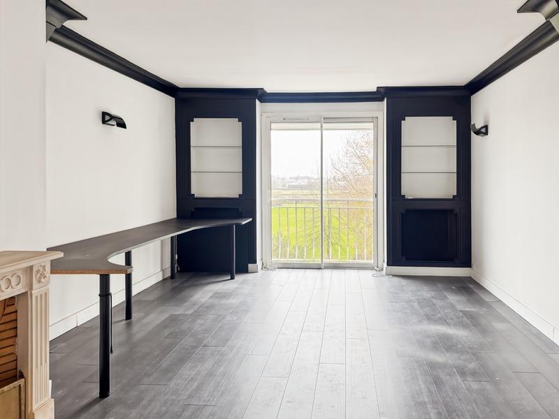 Maison - 310 m² - 10 pièces