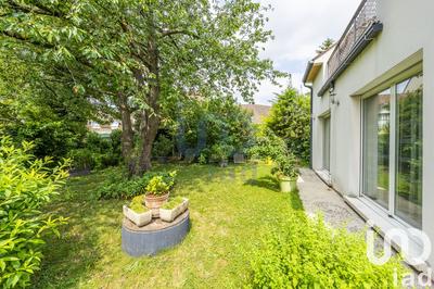 Maison - 170 m² - 6 pièces