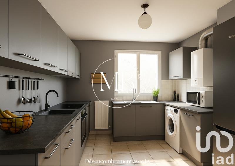 Appartement - 100 m² - 5 pièces