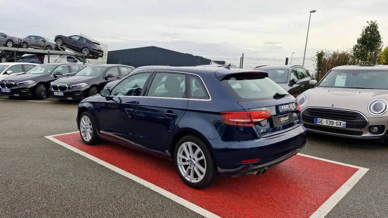 Audi A3 sportback Business 35 Tfsi Cod 150 s tronic 7 Line