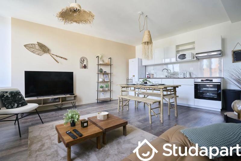 Chambre - 10 m² - 1 pièce