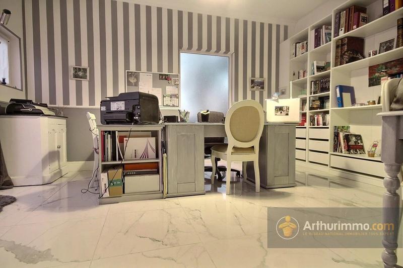 Maison - 257 m² - 6 pièces