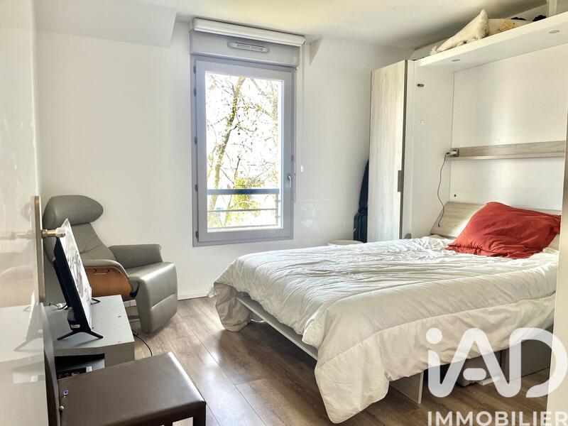 Appartement - 92 m² - 4 pièces