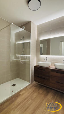 Appartement - 82 m² - 4 pièces