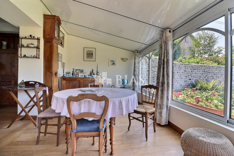 Maison - 131 m² - 7 pièces