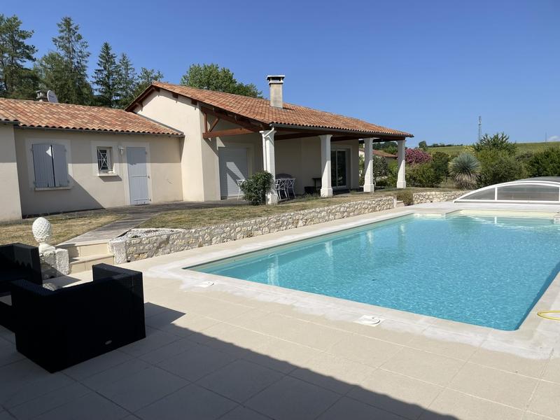 Maison - 173 m² - 6 pièces