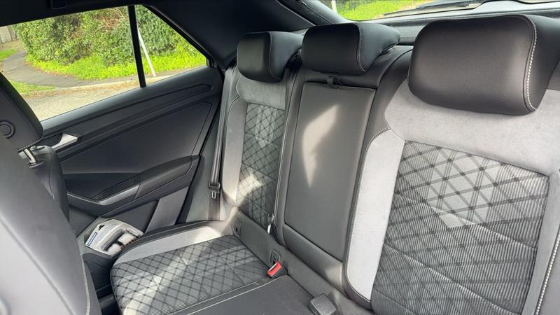 Volkswagen t-Roc 1.5 Tsi 150 Dsg7 R-Line