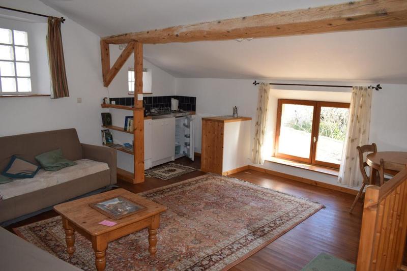 Maison - 104 m² - 9 pièces