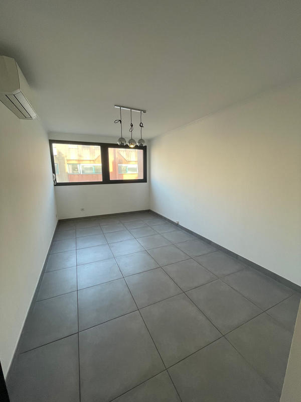 Appartement - 102 m² - 3 pièces