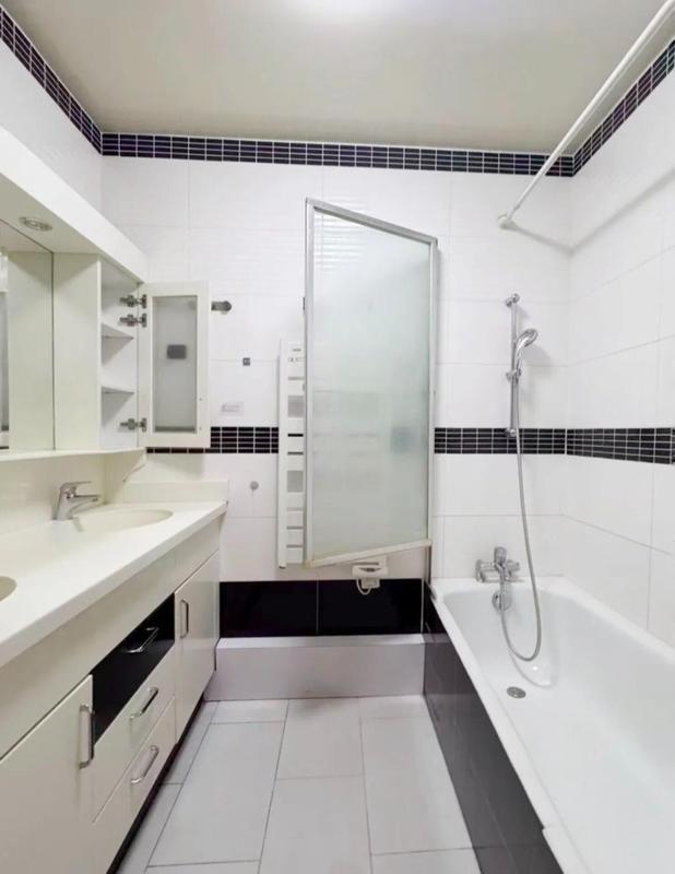 Appartement - 83 m² - 4 pièces