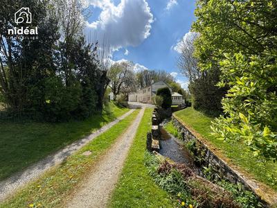 Maison - 217 m² - 4 pièces