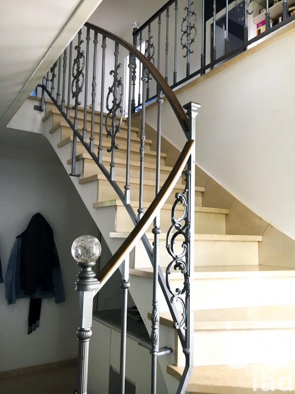 Maison - 178 m² - 6 pièces