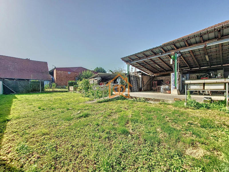 Maison - 214 m² - 9 pièces