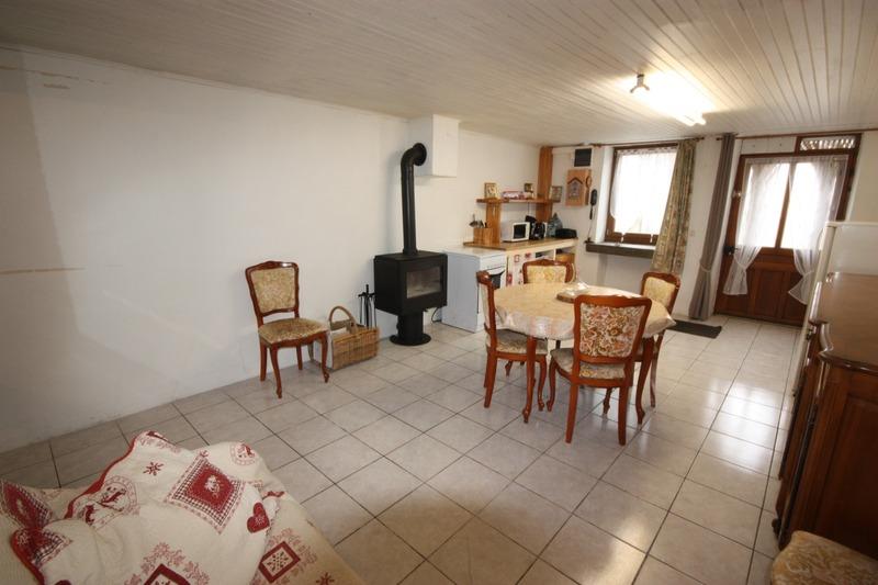 Maison - 96 m² - 6 pièces
